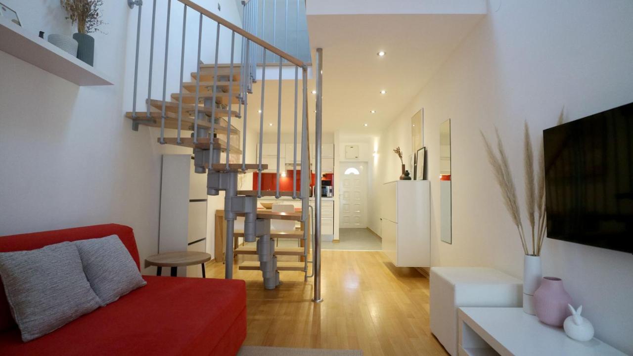Apartment Ena - Lavica Подстрана Екстер'єр фото